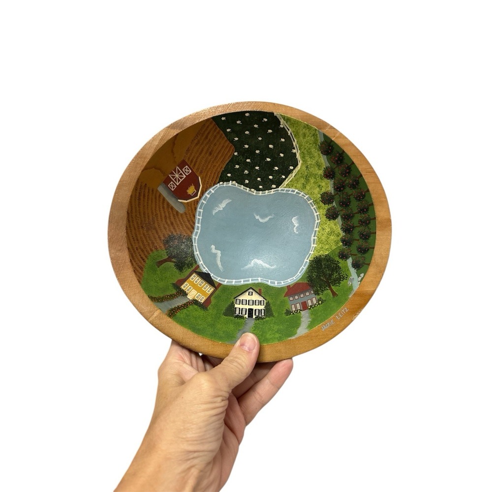 Hand painted wood bowl folk art Jackie Leitz, farm scenes (E3)